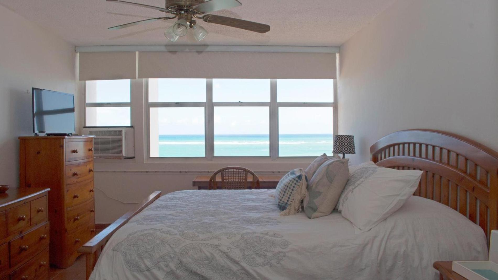 Atlantic View Apartment San Juan Ngoại thất bức ảnh